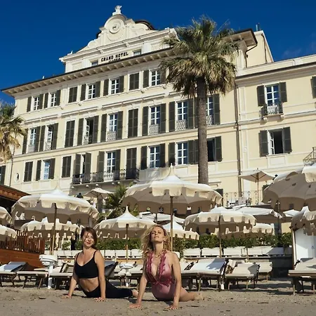 Grand & - The Leading Of The World Hotel 5*