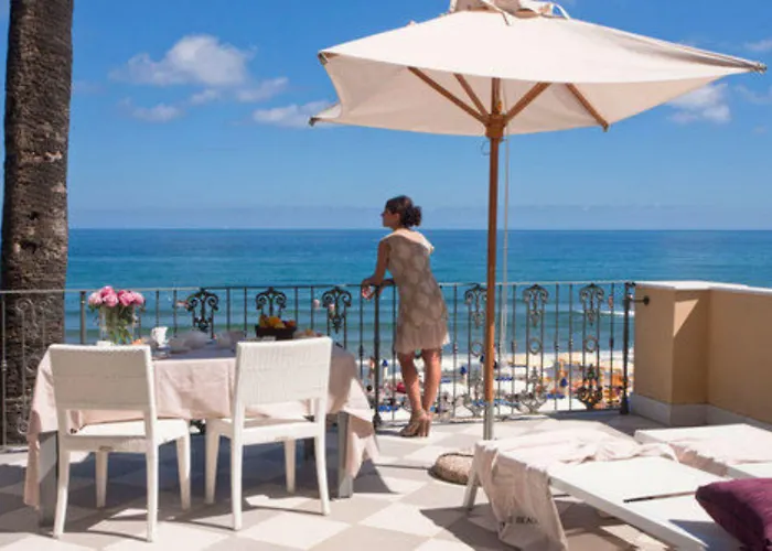 Grand & - The Leading Of The World Hotel 5*