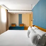 Grand & - The Leading Of The World 5*