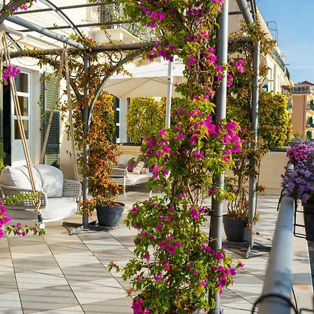 Grand & - The Leading Of The World Hotell Alassio