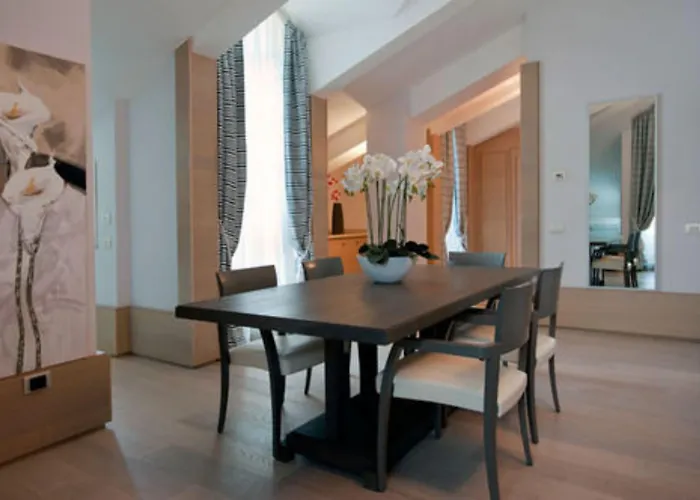 酒店 Grand & - The Leading Of The World 5*